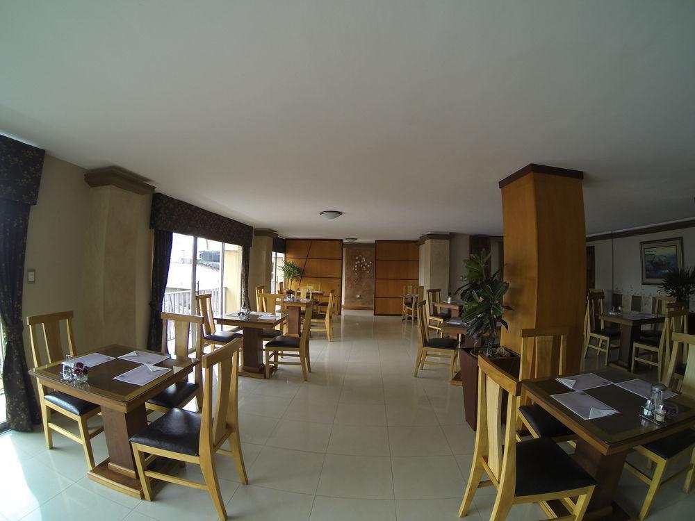 Hotel Santa Monica Cuenca Bagian luar foto